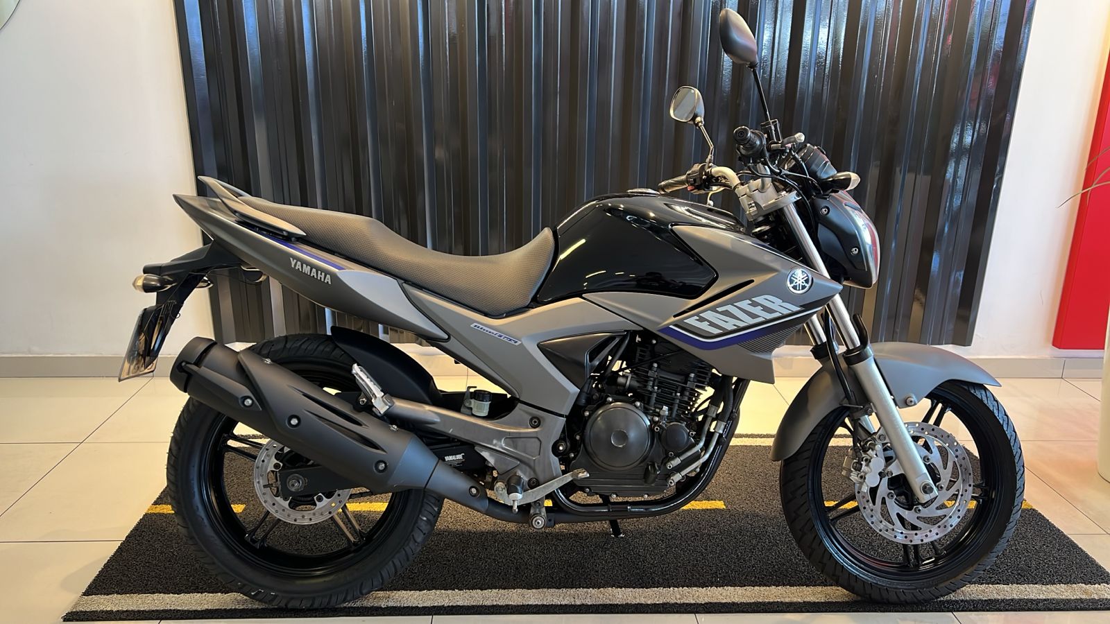 FAZER 250